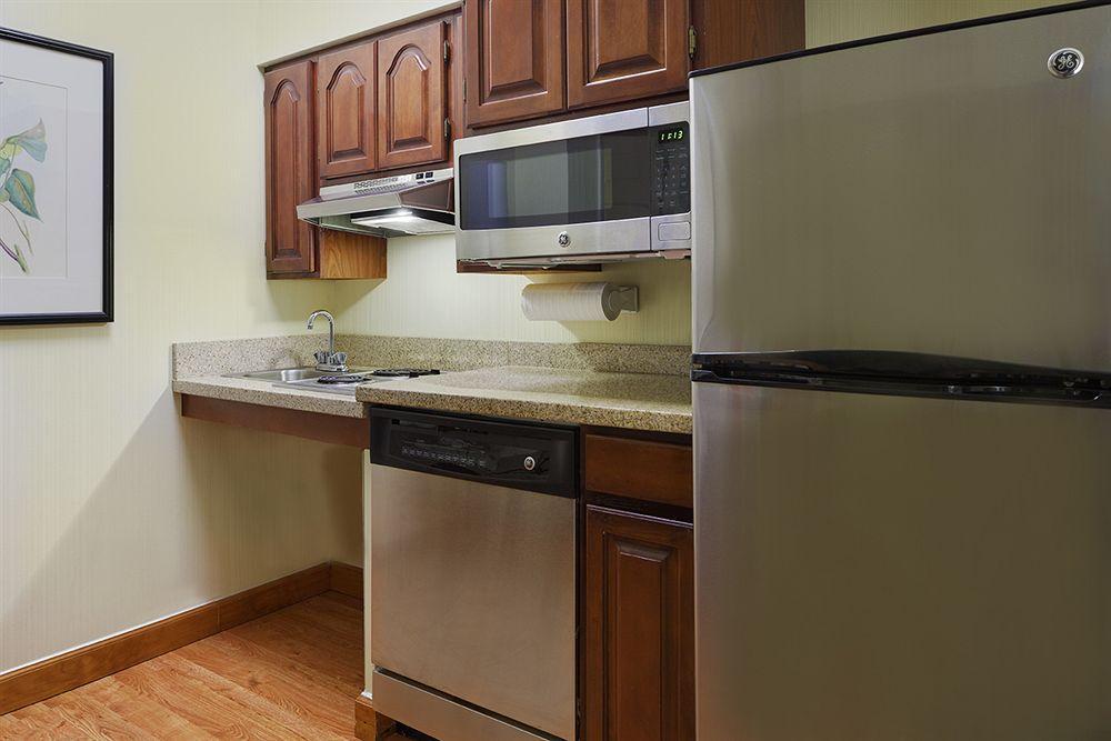 Homewood Suites By Hilton Raleigh/Crabtree Valley Экстерьер фото