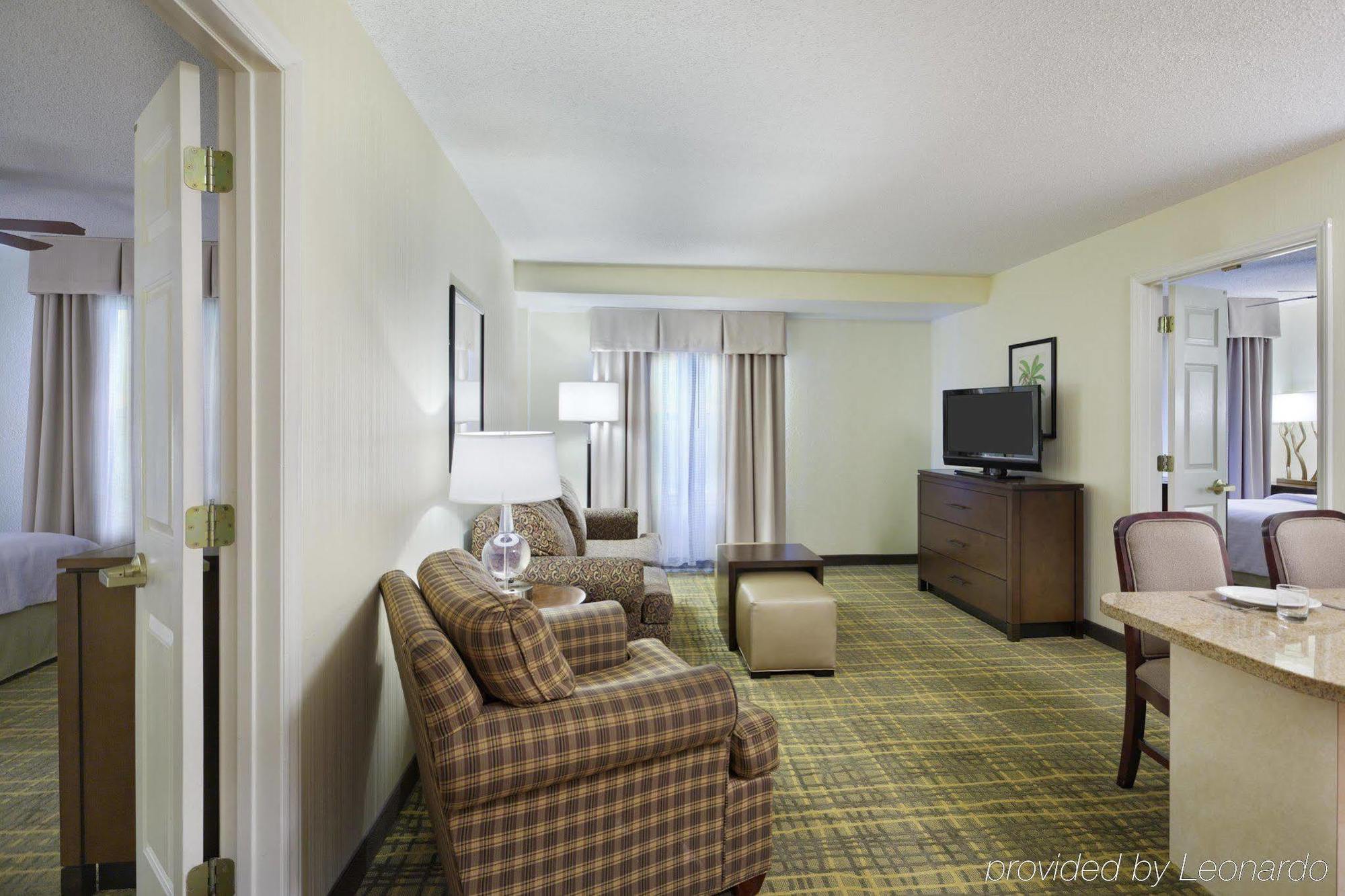 Homewood Suites By Hilton Raleigh/Crabtree Valley Экстерьер фото