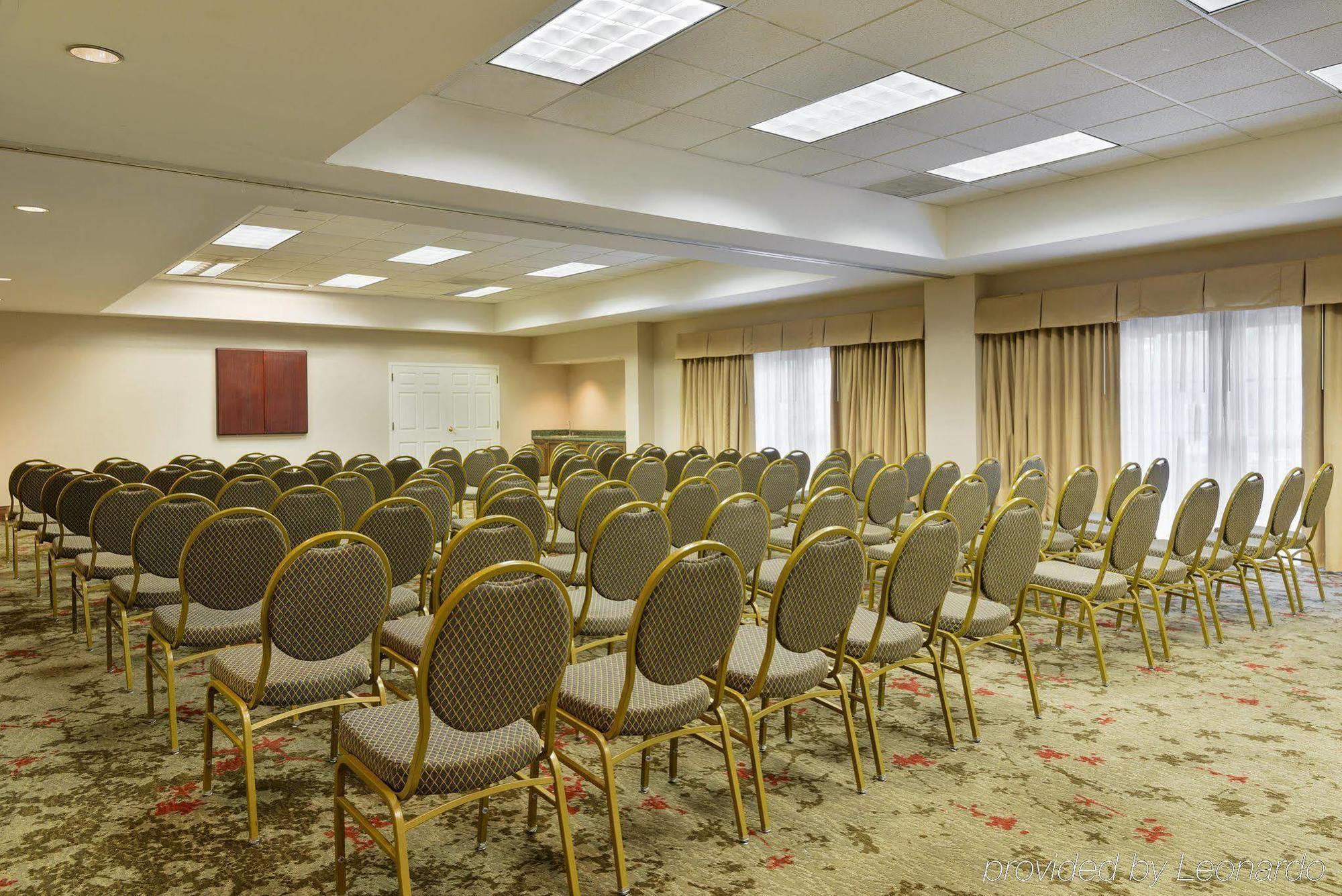 Homewood Suites By Hilton Raleigh/Crabtree Valley Экстерьер фото