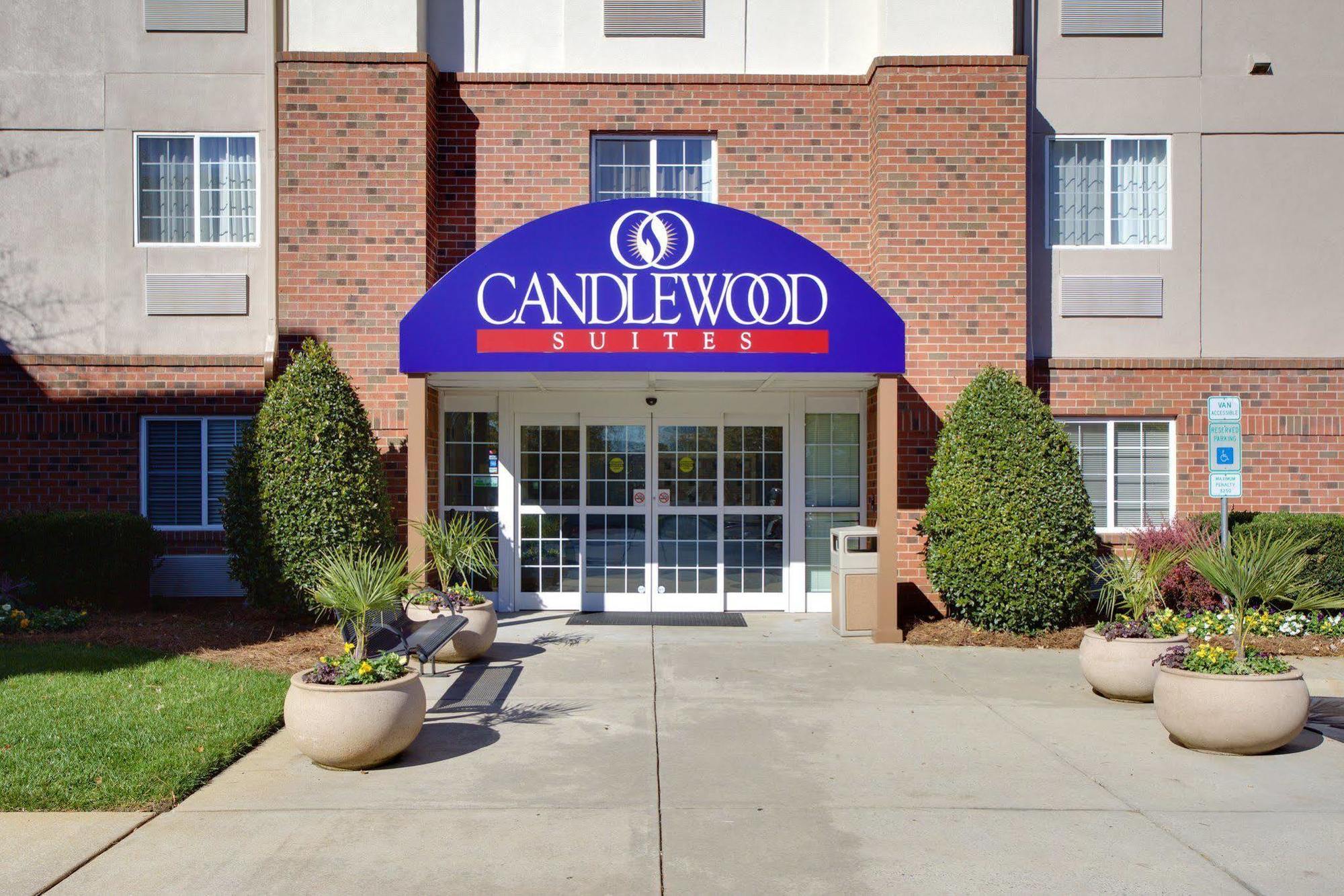 Homewood Suites By Hilton Raleigh/Crabtree Valley Экстерьер фото