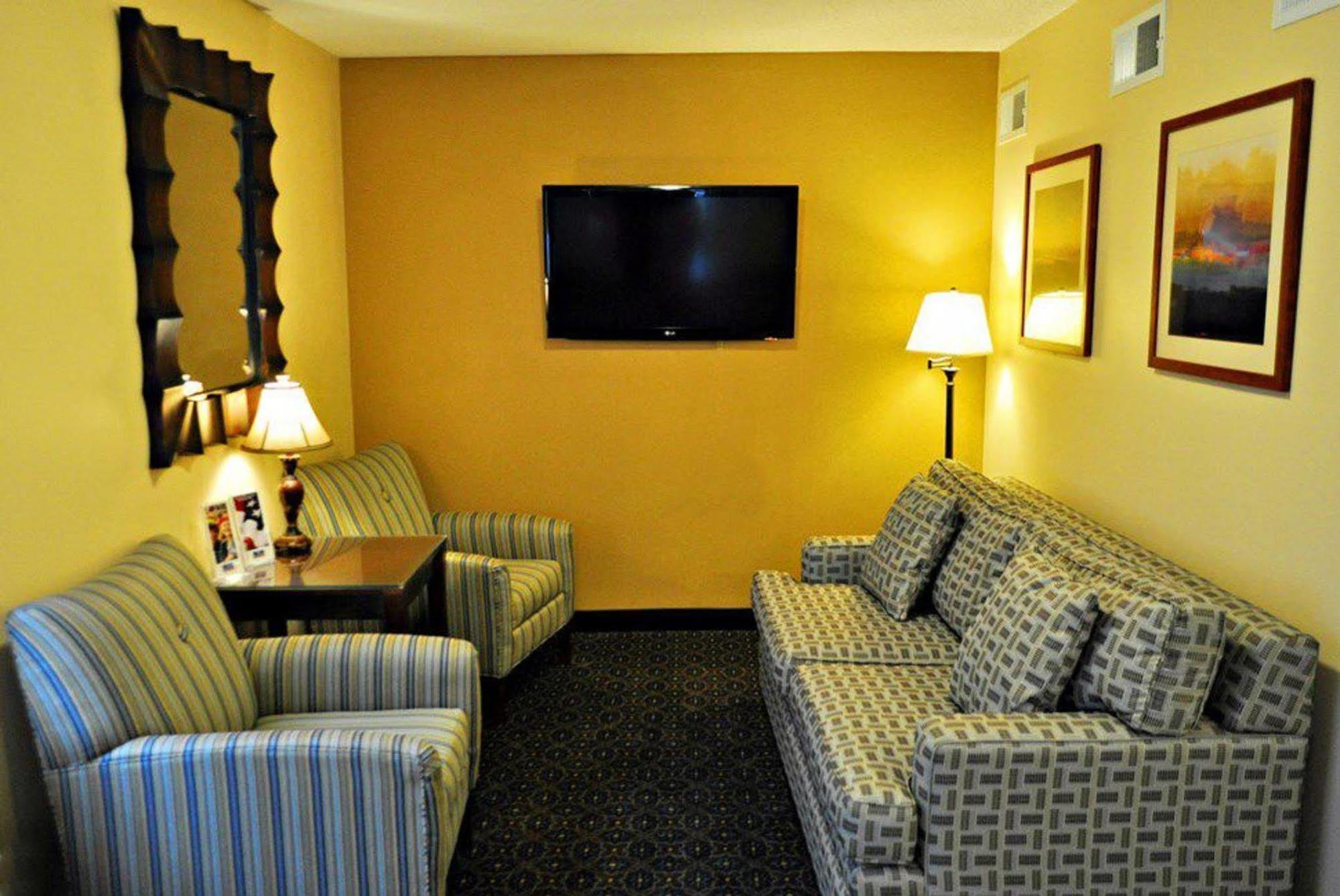 Homewood Suites By Hilton Raleigh/Crabtree Valley Экстерьер фото