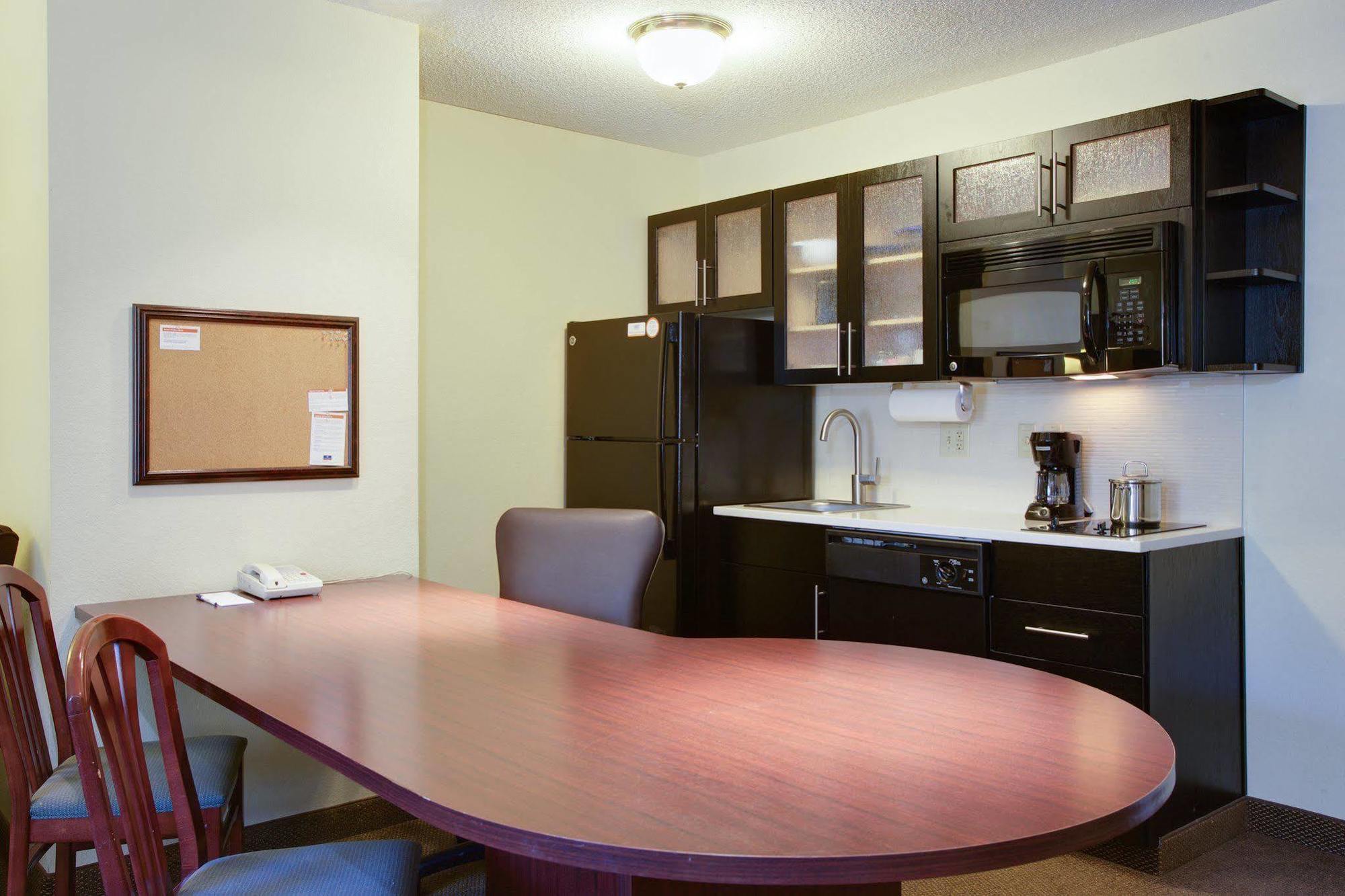 Homewood Suites By Hilton Raleigh/Crabtree Valley Экстерьер фото