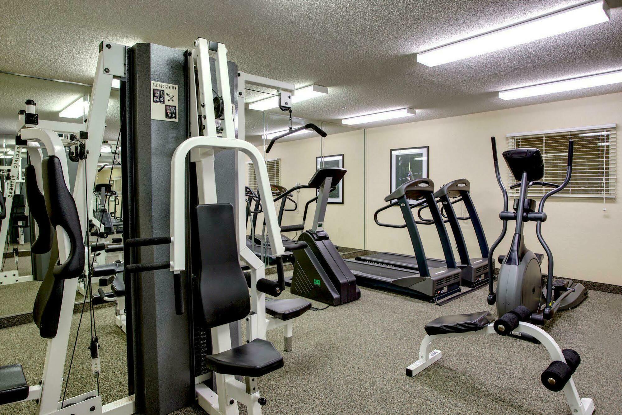 Homewood Suites By Hilton Raleigh/Crabtree Valley Экстерьер фото